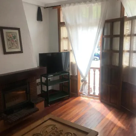 Lägenhet La Casina De Somiedo *